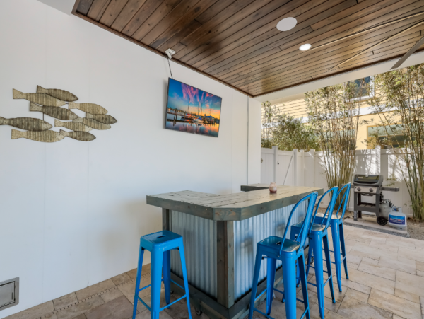 Luxurious Canal-Front Retreat - Perfect for Families